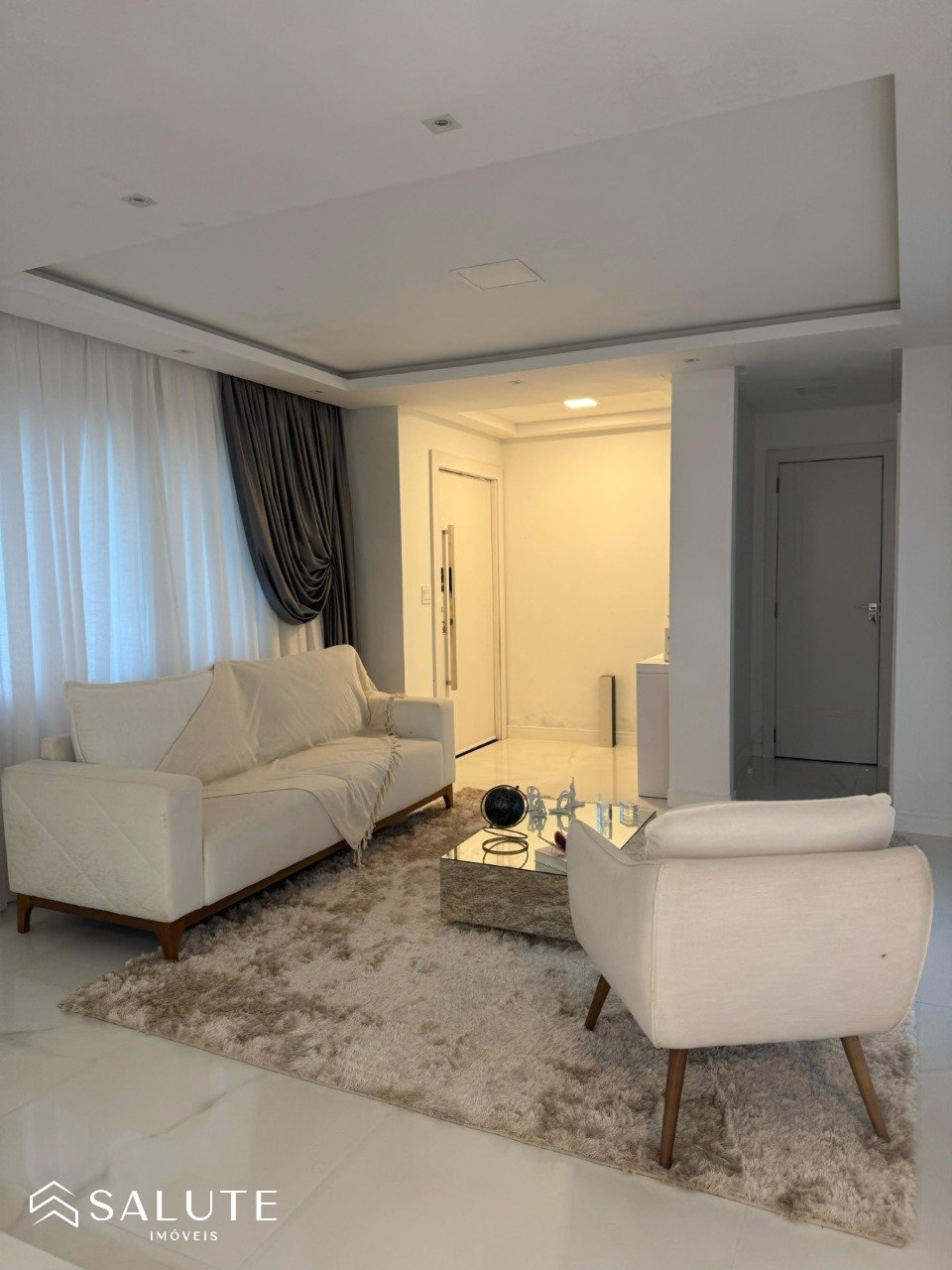 Casa com 4 dormitórios no bairro dos estados