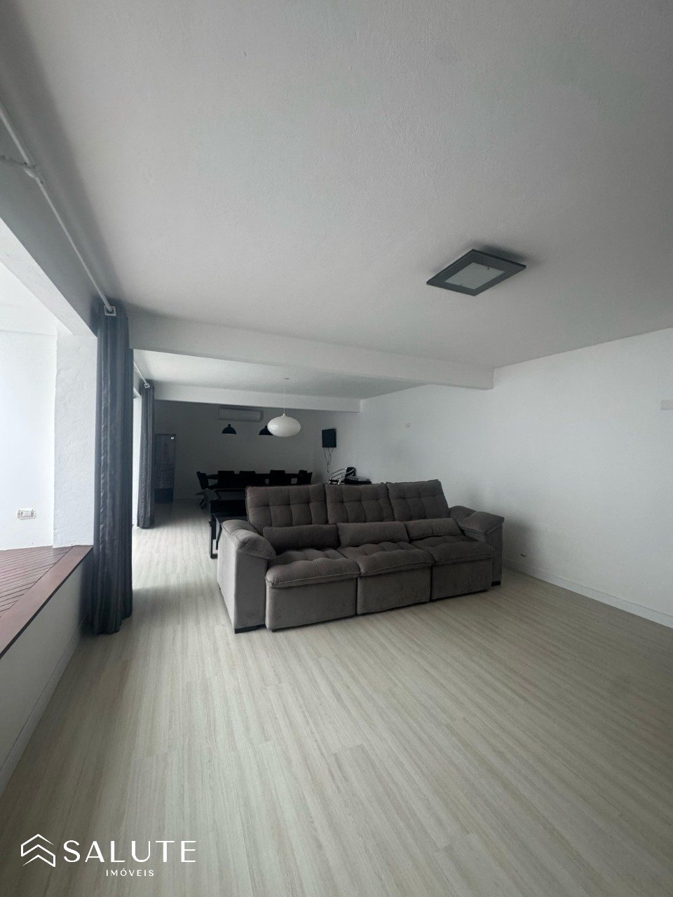 Casa com 4 dormitórios no bairro dos estados