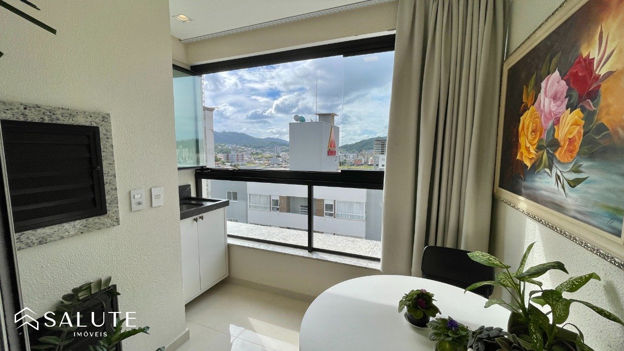Apartamento à venda 3 suítes no Tabuleiro.