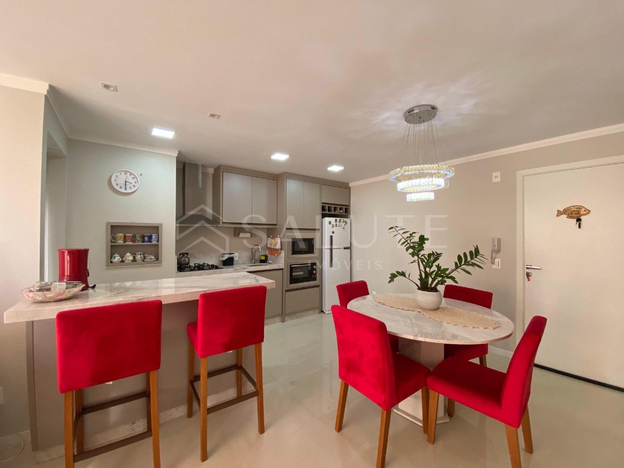 Apartamento à venda 2 Dormitórios nas nações.