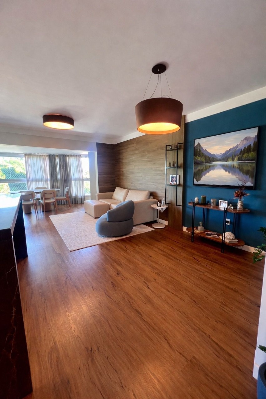 Apartamento à venda com 3 Dormitórios no Pioneiros