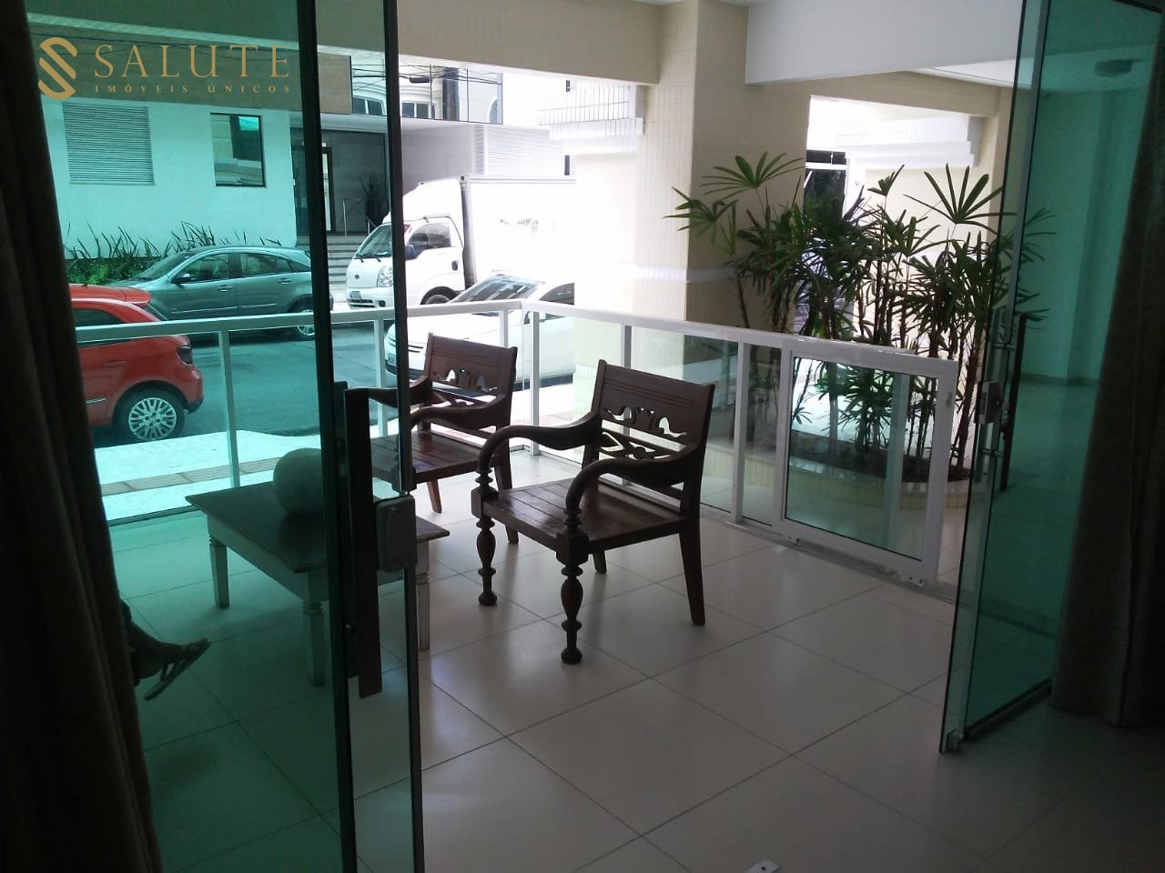Apartamento á venda com 3 dormitórios Barra Sul.