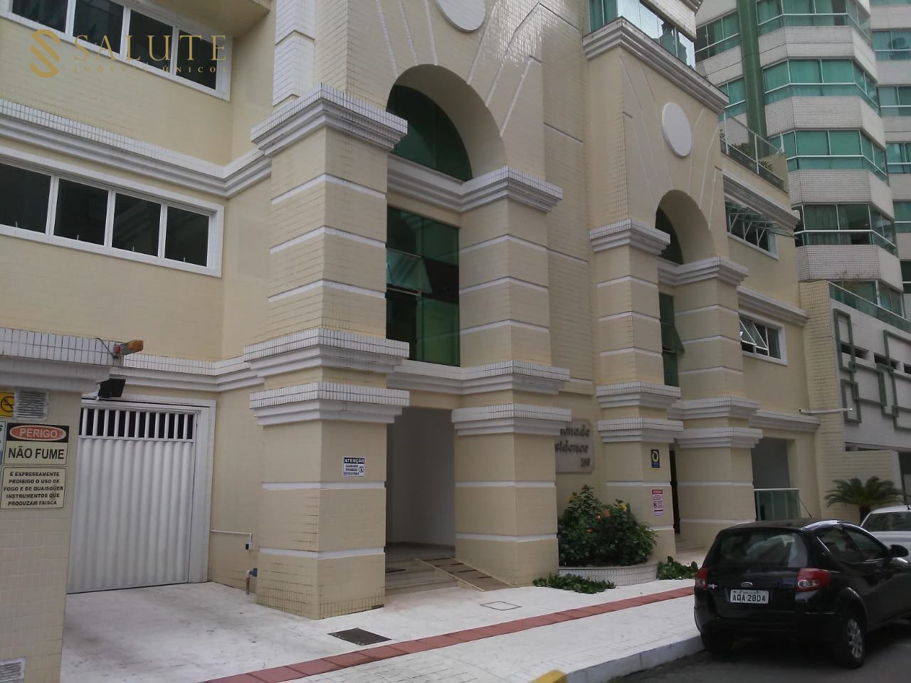 Apartamento á venda com 3 dormitórios Barra Sul.