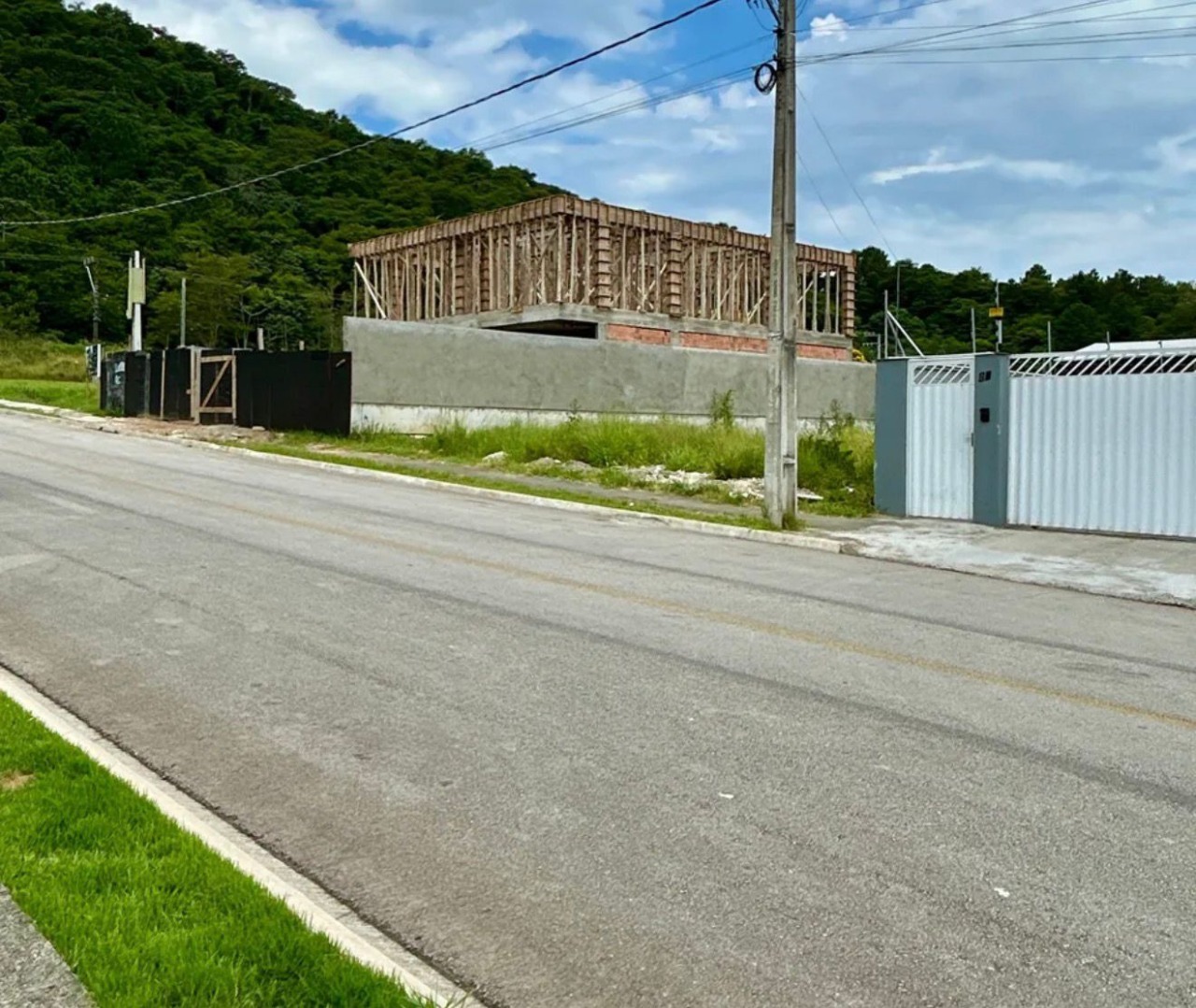 Terreno á Venda com 405 de área total