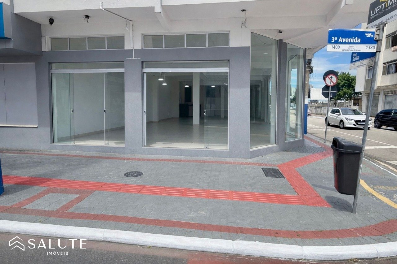 Sala comercial aluguel anual no Centro