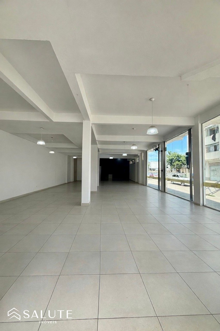 Sala comercial aluguel anual no Centro