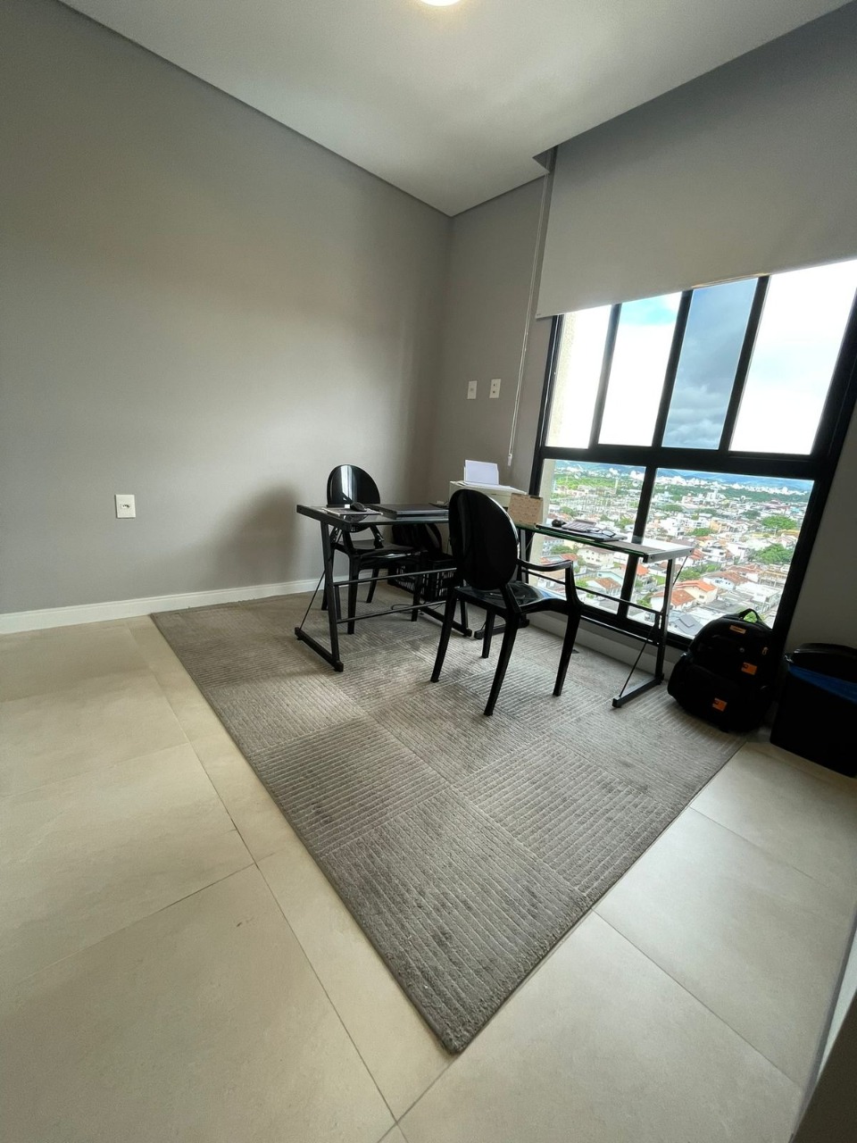 Apartamento à venda com 4 suítes no Centro