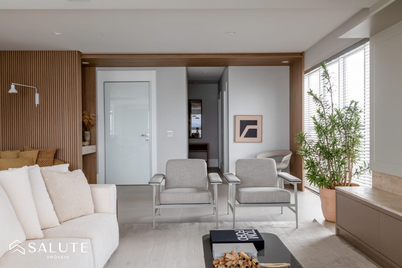 Apartamento aluguel anual 4 suítes frente mar