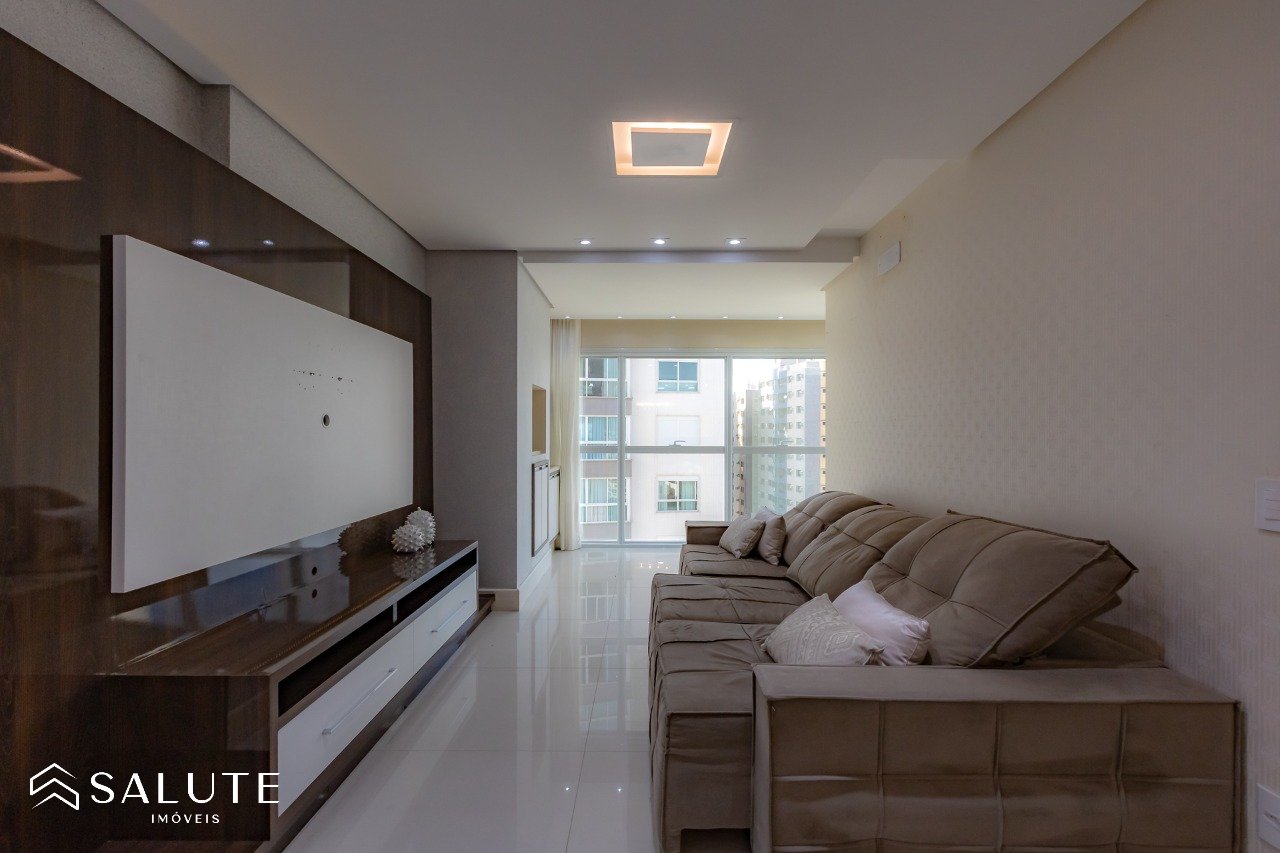 Apartamento à venda 3 suítes na Barra Norte