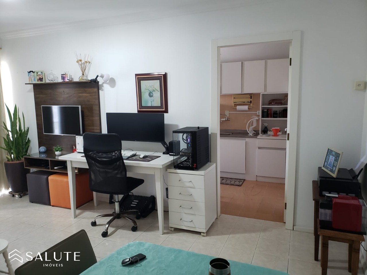 Apartamento à venda 2 dormitórios Barra Sul