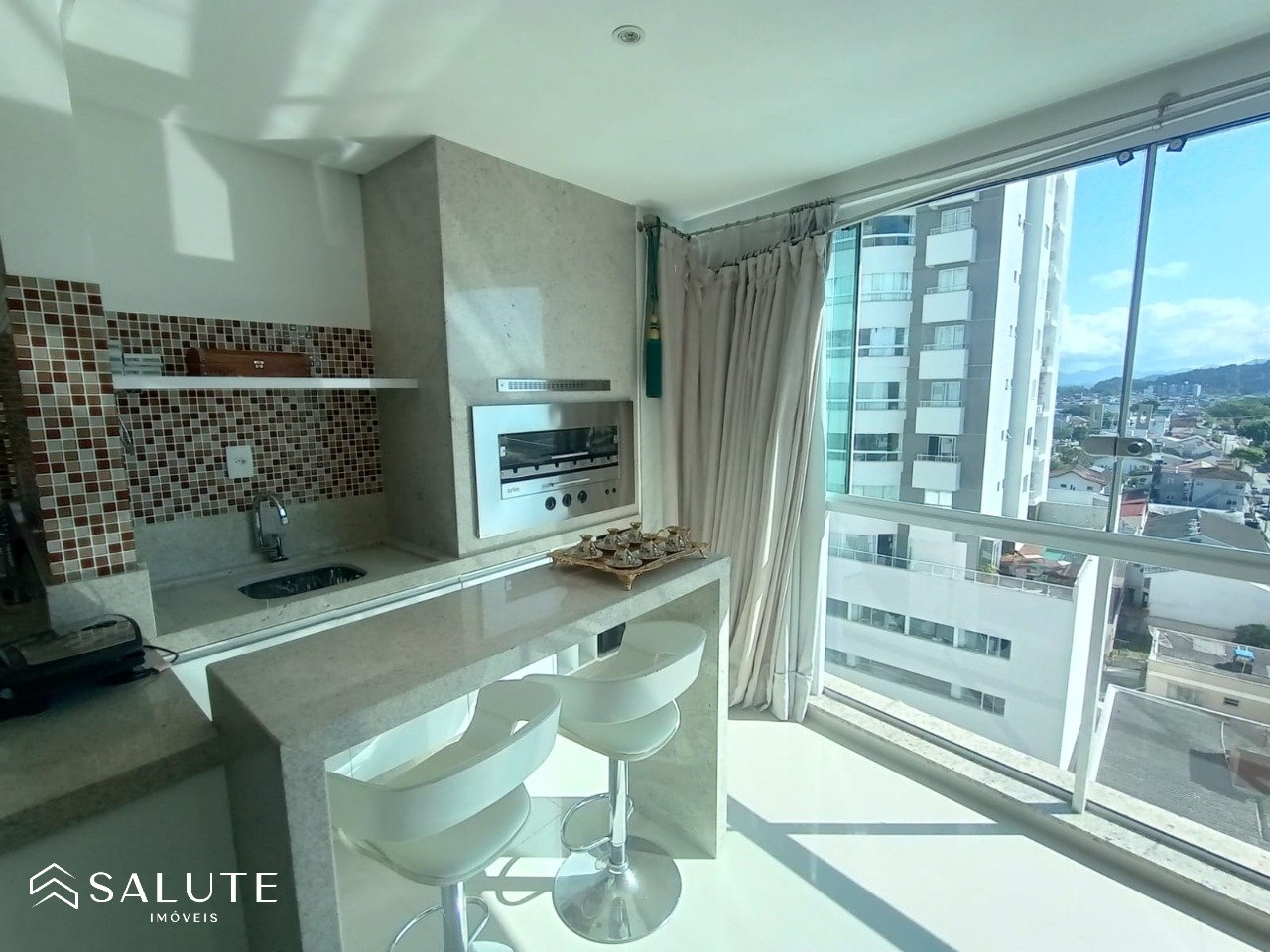Apartamento à venda 4 dormitórios no Centro