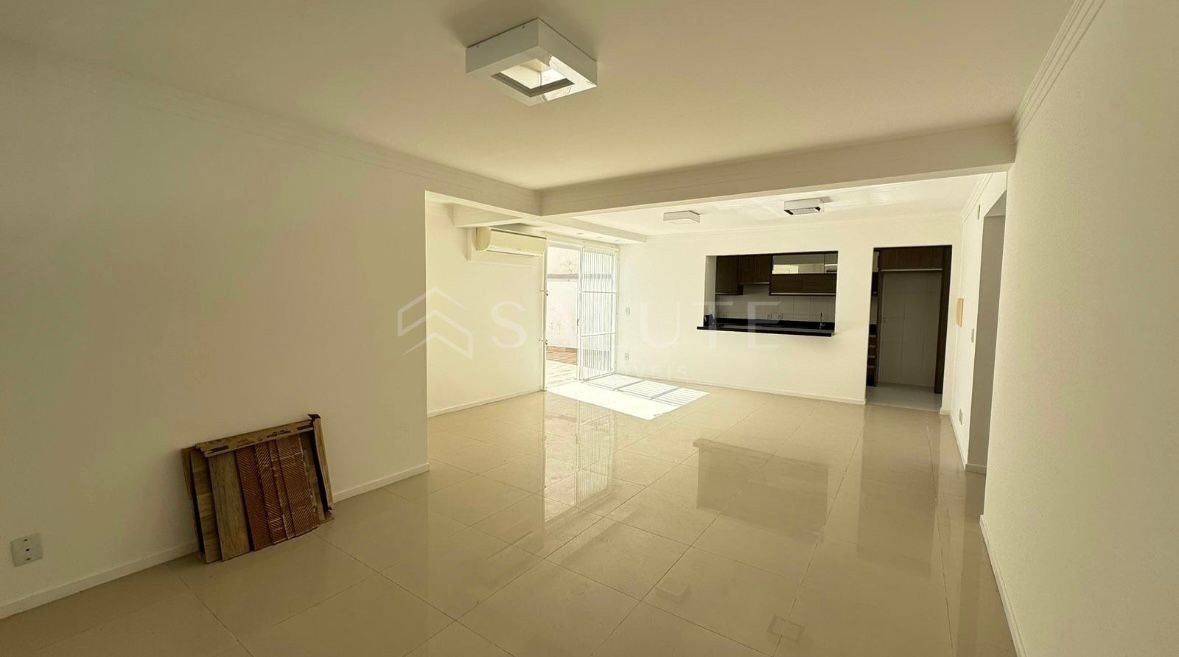 Apartamento à venda na Praia Dos Amores