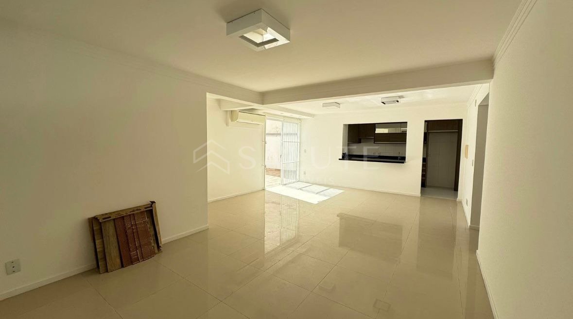 Apartamento à venda na Praia Dos Amores