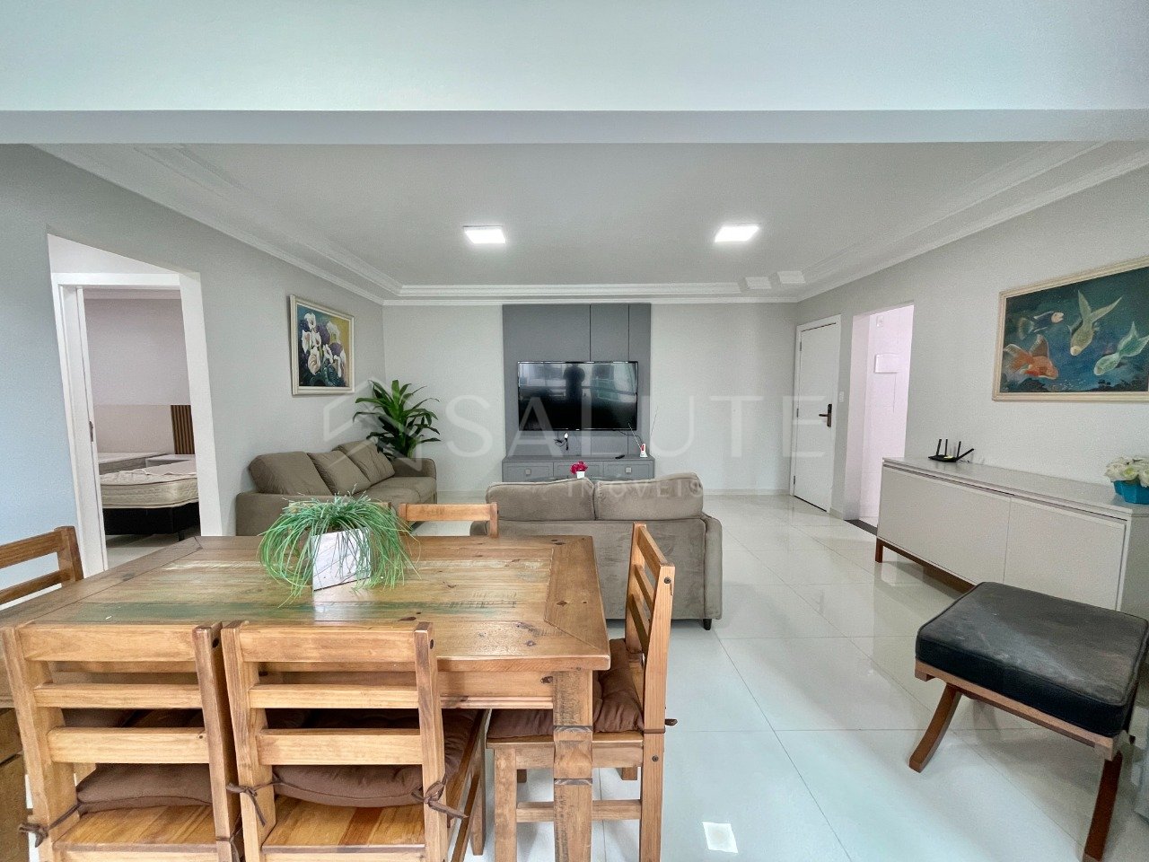 Apartamento aluguel anual 2 dormitórios Centro