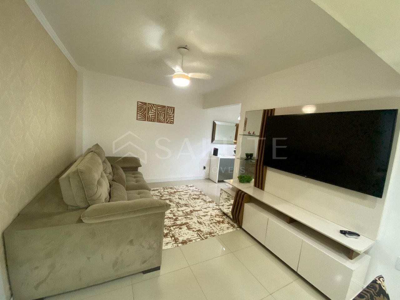 Apartamento à venda com 2 dormitórios no Pioneiros
