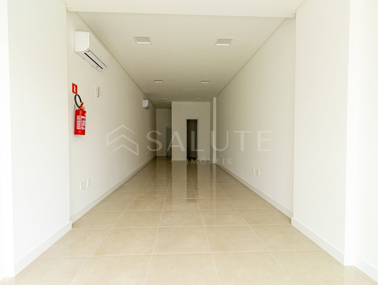 Sala comercial aluguel anual nas Nações