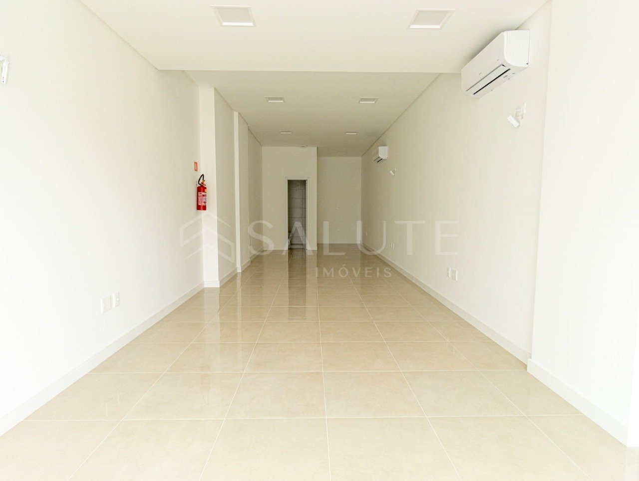 Sala comercial aluguel anual nas Nações