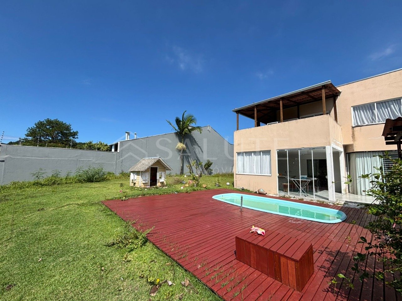 Casa à venda 4 dormitórios no Jardim Iate Clube