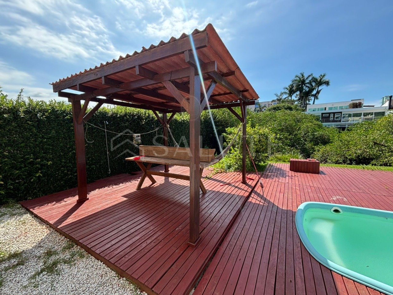 Casa à venda 4 dormitórios no Jardim Iate Clube