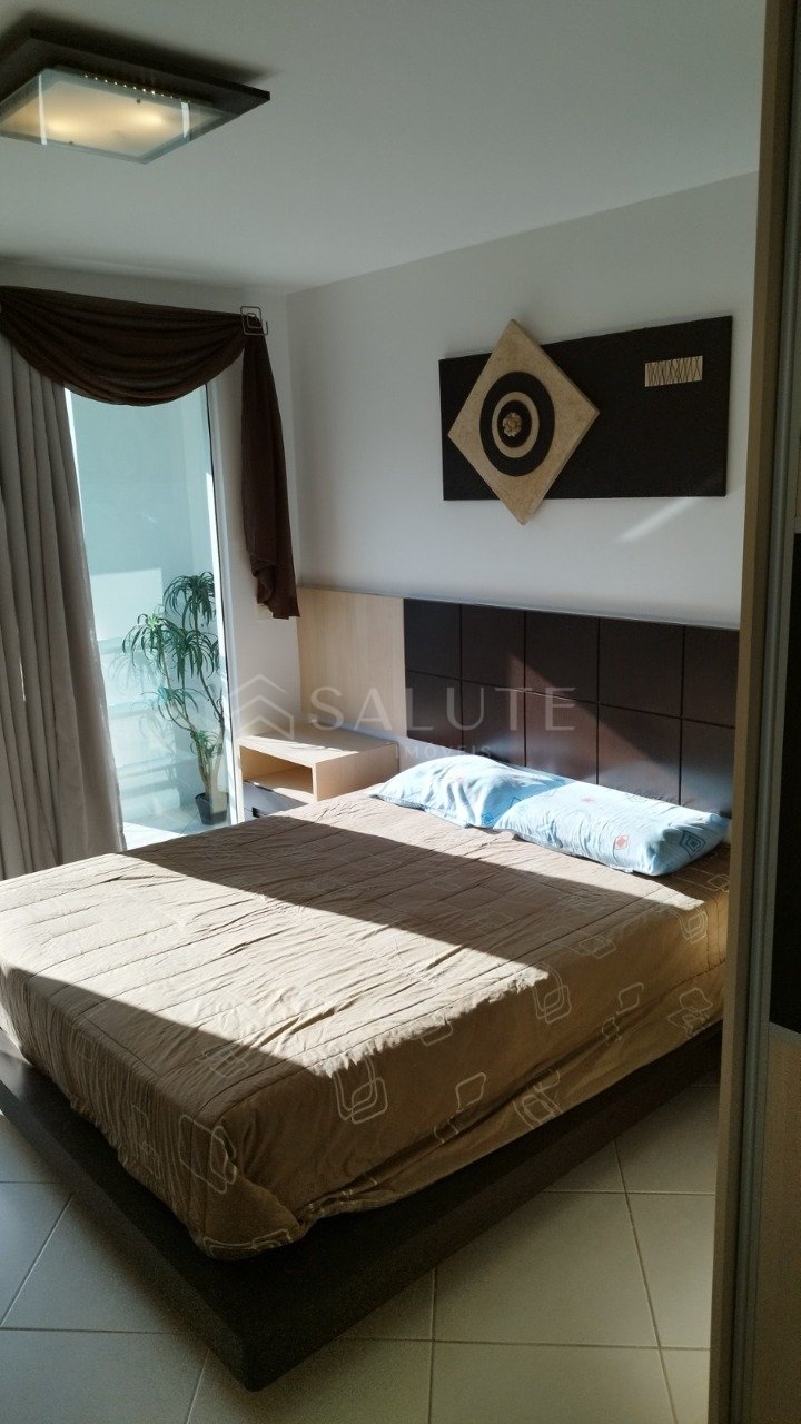 Casa locação anual com 3 dormitórios no Centro