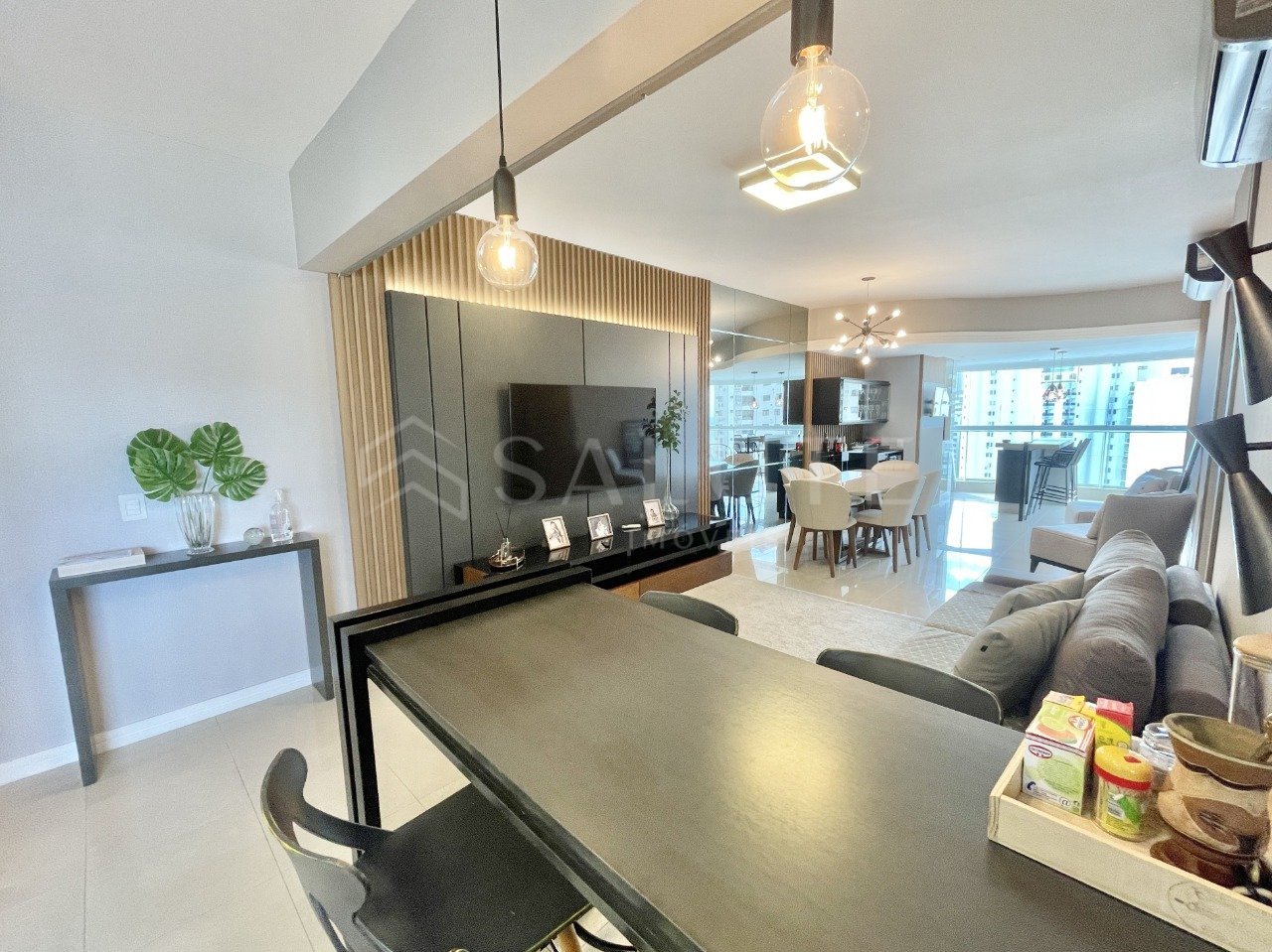 Apartamento à venda 3 dormitórios na Barra Norte