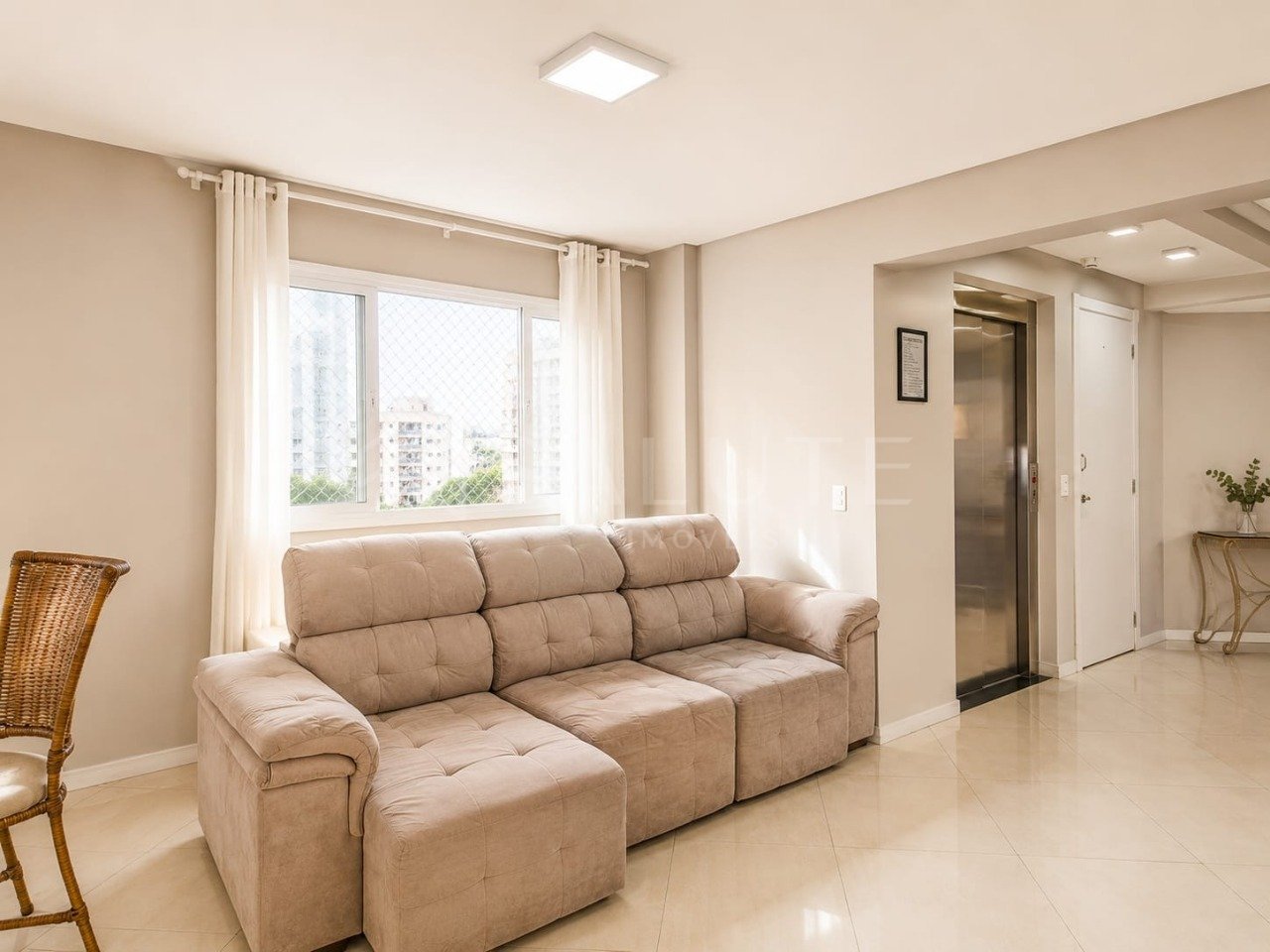 Apartamento a venda com 3 dormitórios no Centro