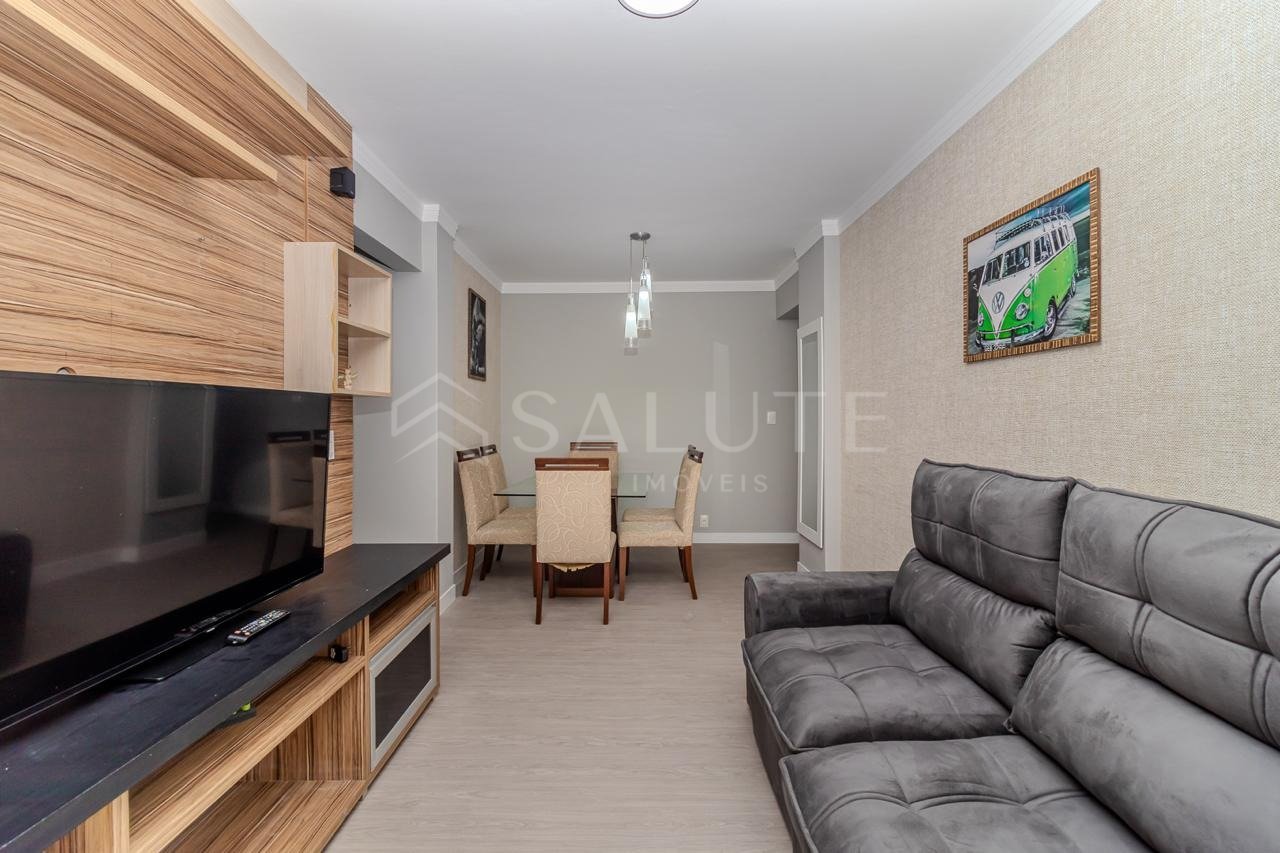 Apartamento locação anual 4 dorm. no Centro