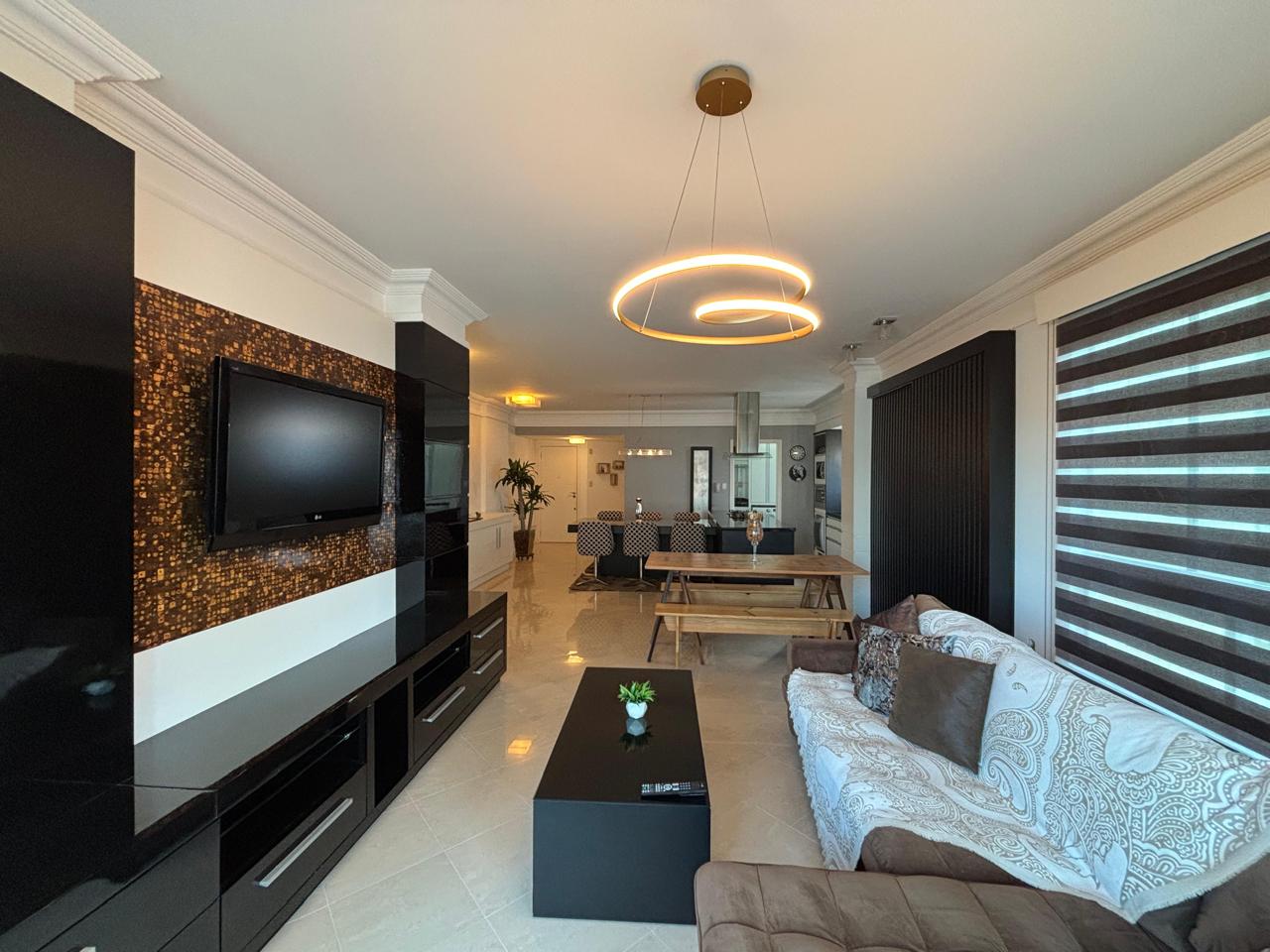Apartamento à venda 3 dormitórios no Centro