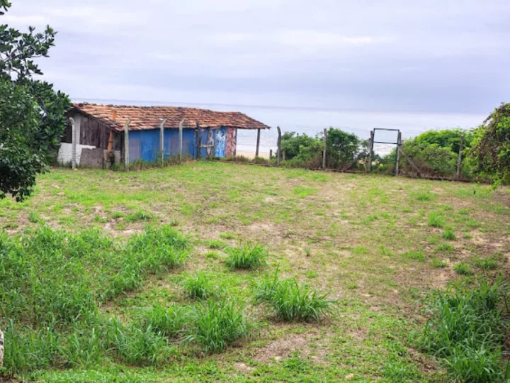 Terreno à venda no Estaleirinho