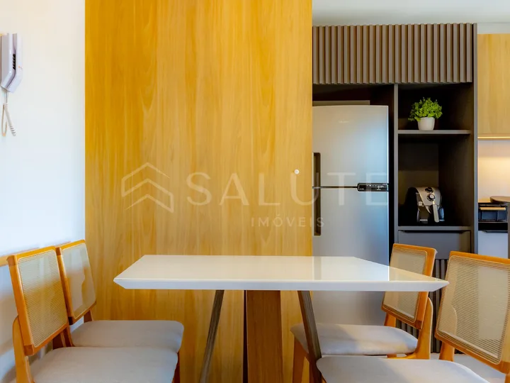Apartamento 2 dormitórios em Praia dos Amores Balneário Camboriu