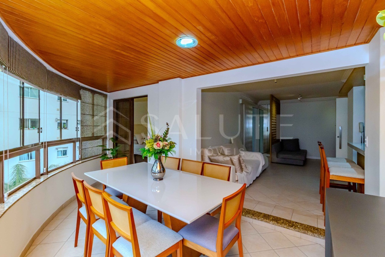 Apartamento à venda 2 Dormitórios no Centro