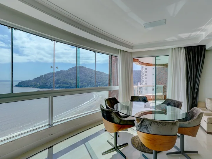 Apartamento aluguel anual 3 dormitórios Barra Sul