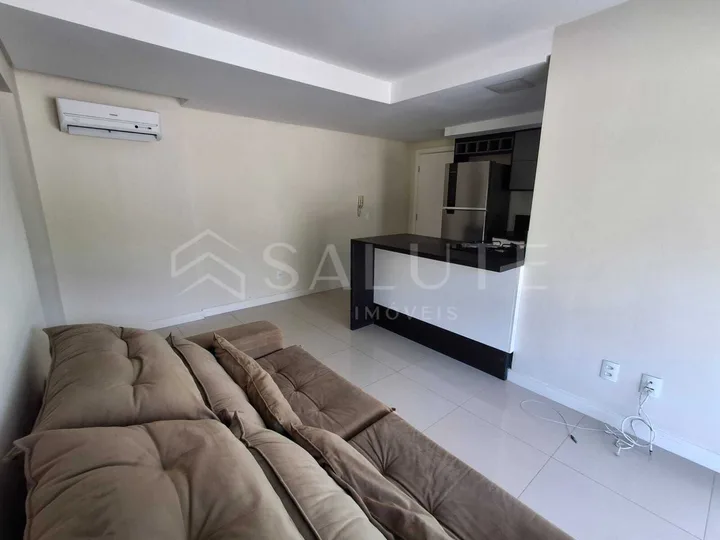 Apartamento com 2 dormitórios, 1 suíte na Ressacada | Itajaí