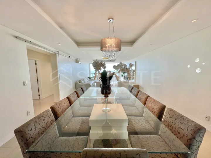 Apartamento aluguel anual 3 suítes no Centro